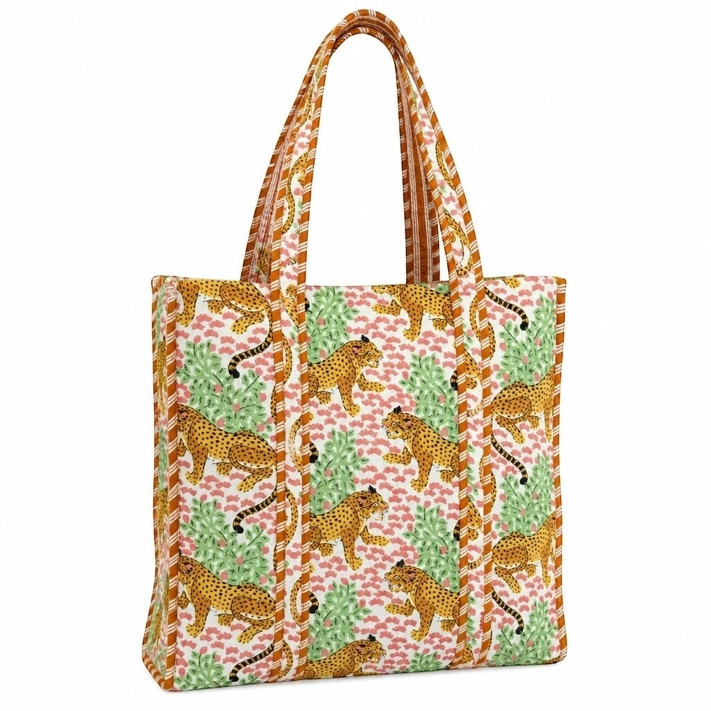 Quilted Patterned Everyday Tote Bag Cheetah